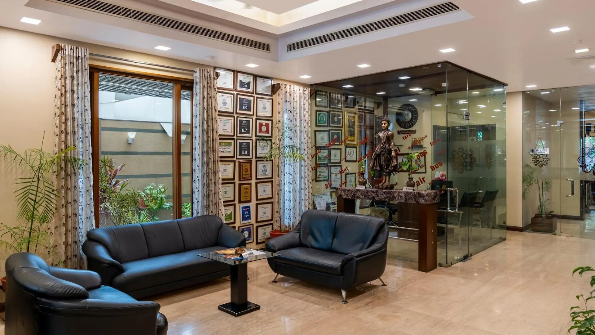 12 Business Hotels Near Vintage Collection of Classic Cars Udaipur