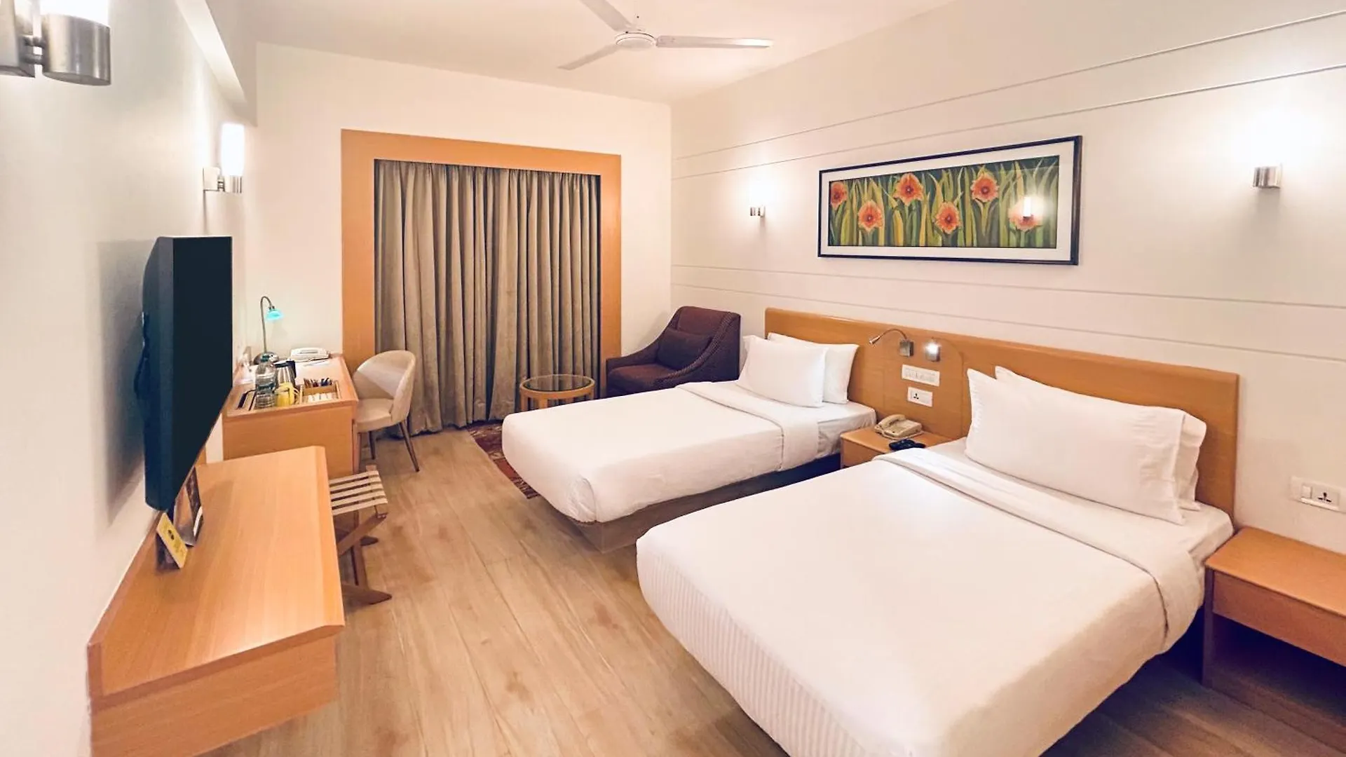 14 Business Hotels Close to Cyber Conventions Hyderabad