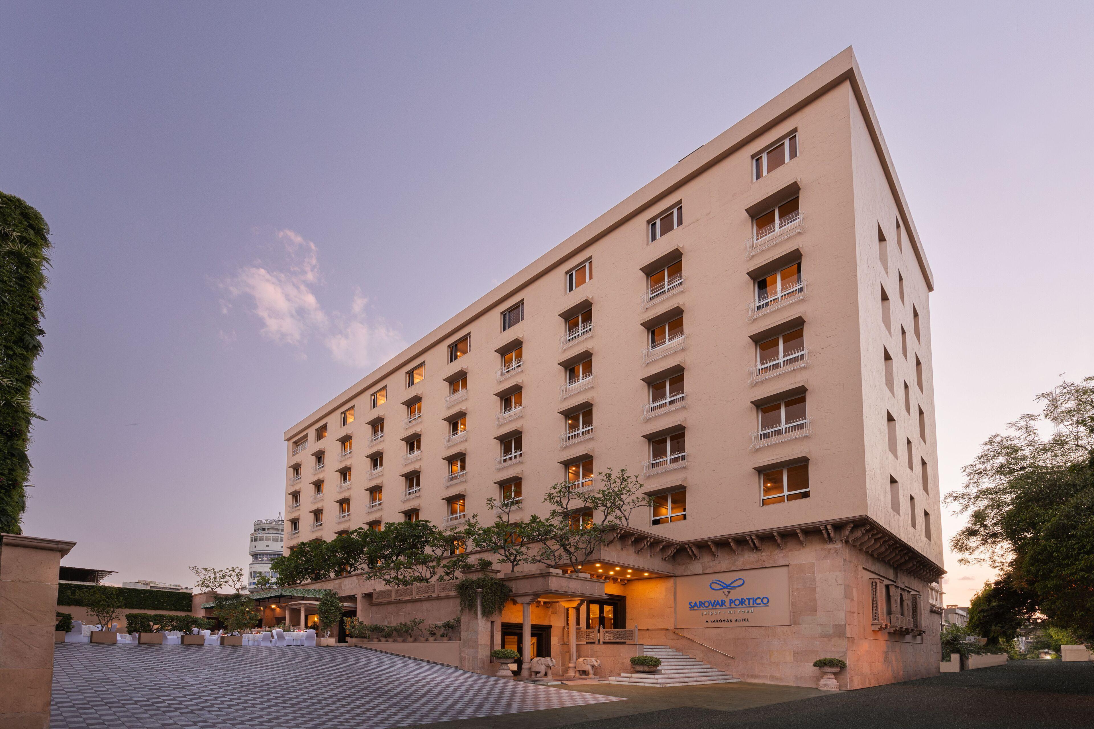 14 Family-Friendly Hotels Near Birla Auditorium Worth Booking