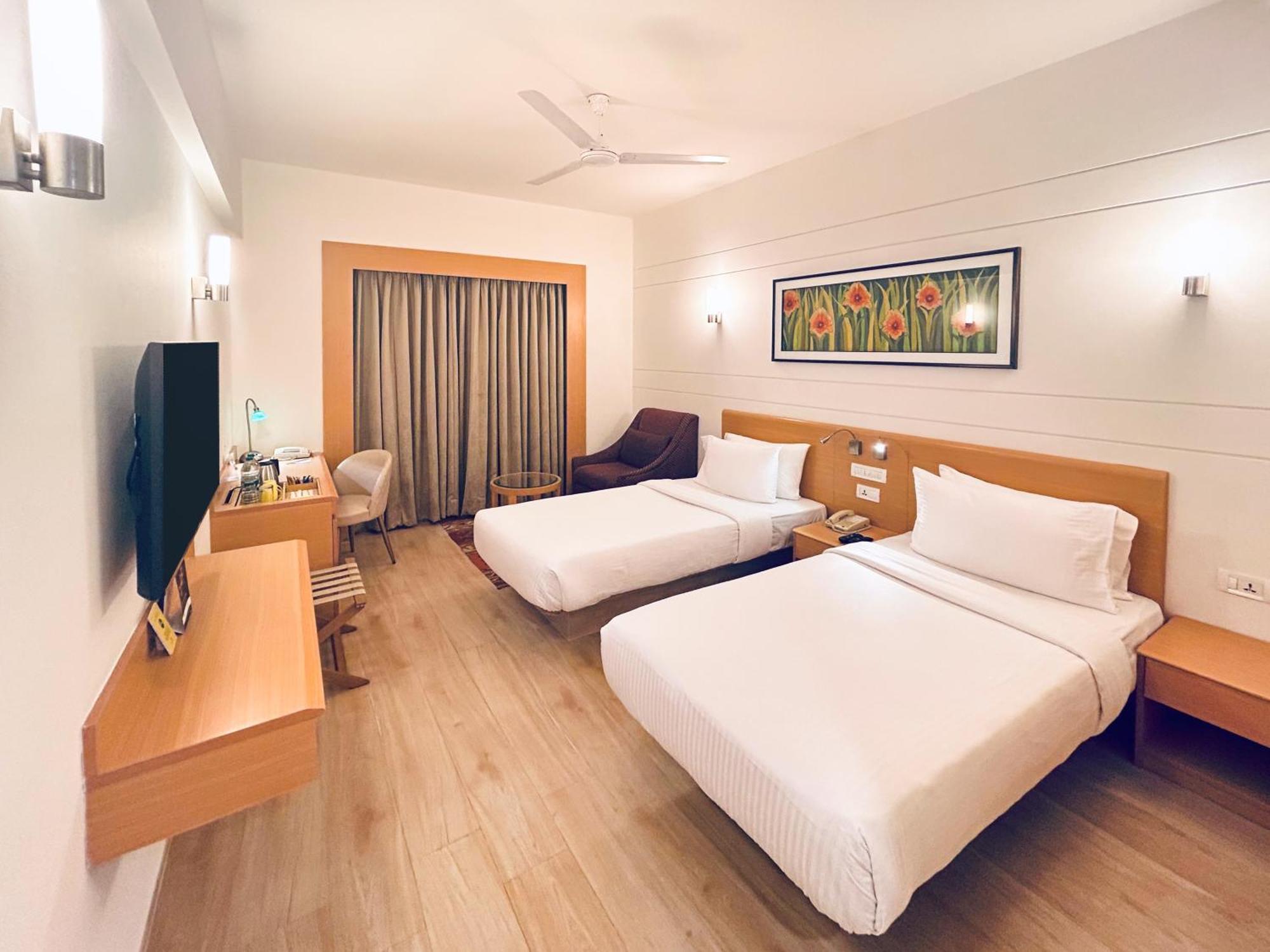 14 Business Hotels Close to Cyber Conventions Hyderabad